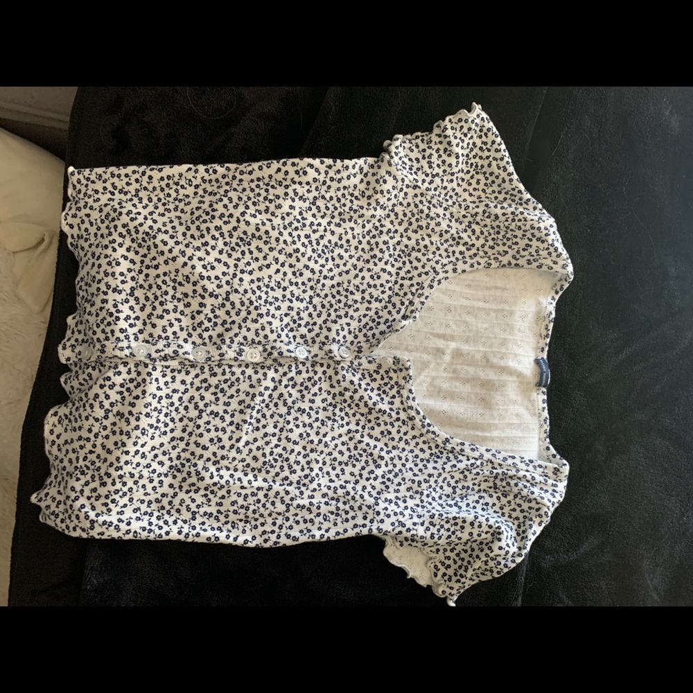 Brandy Melville top